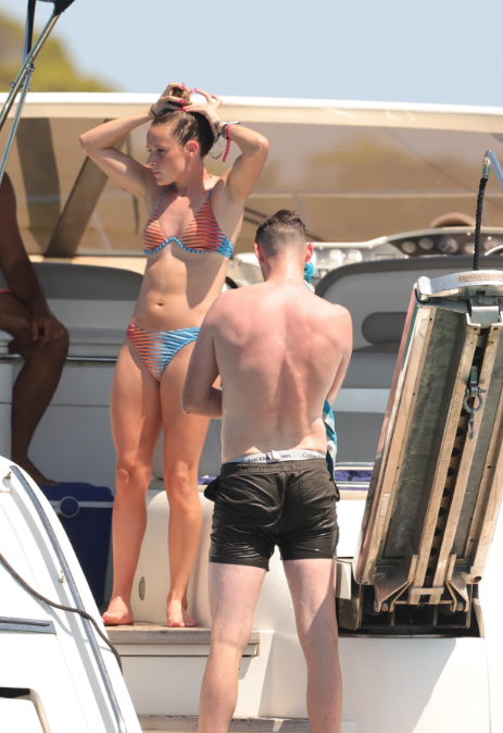 Ella Toone xứng đáng có được kỳ nghỉ với những chiến công của mình. Ảnh: The Sun.