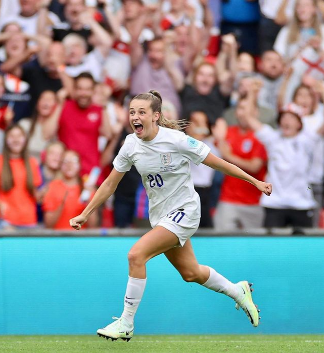 Ella Toone ghi bàn thắng mở tỉ số trong trận Chung kết Euro trước Đội tuyển Đức. Ảnh: Instagram.