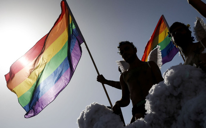 Bộ Y tế ra văn bản yêu cầu không coi đồng tính, song tính, chuyển giới là bệnh Ảnh 2