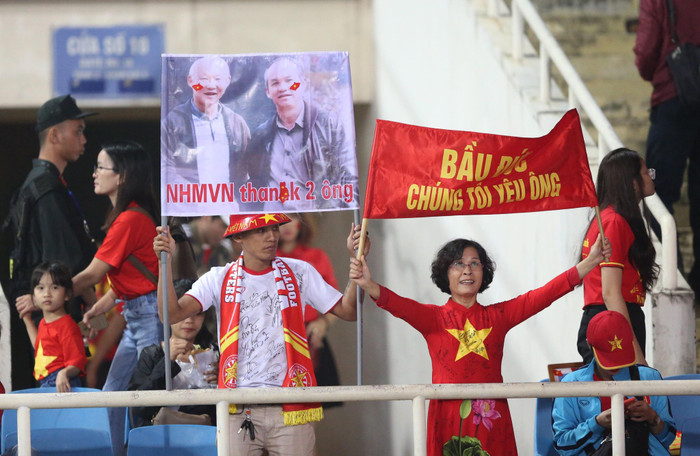 Bầu Đức nhận được tình yêu của khán giả trên khắp cả nước. 