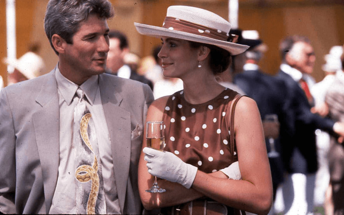 Họa tiết chấm bi: Những chấm tròn khiêm tốn có sức sống mãnh liệt suốt lịch sử thời trang Ảnh 2