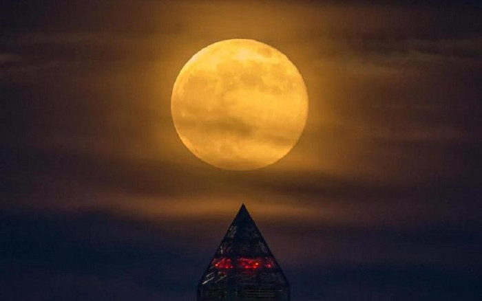 Đêm nay, Việt Nam đón siêu trăng 'đánh cắp' mưa sao băng độc đáo Ảnh 2