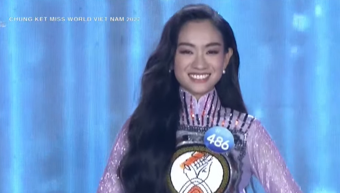 Nam Em - Mai Phương thướt tha yêu kiều với áo dài: Fan đang rạo rực chờ đón Top 20 lộ diện Ảnh 2