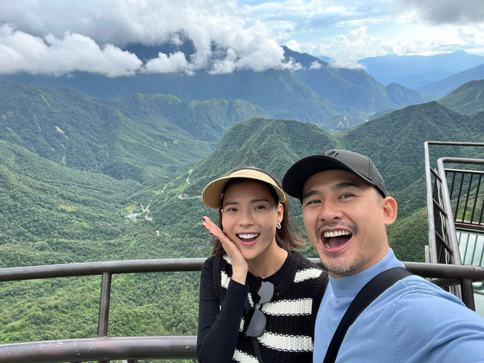 Lương Thế Thành hạnh phúc bên Thúy Diễm.