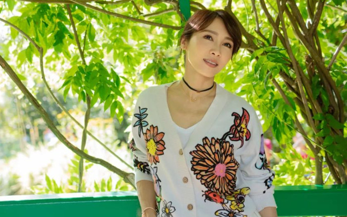 'Học ké' bí quyết trẻ đẹp của tượng đài nhan sắc TVB Lê Tư Ảnh 2