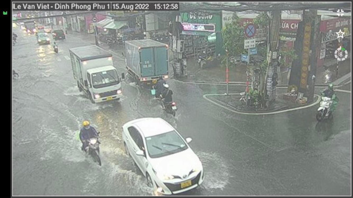 Hình ảnh ghi nhận tại đường Lê Văn Việt, TP Thủ Đức, TP.HCM. (Nguồn: Page Sài Gòn nghen)