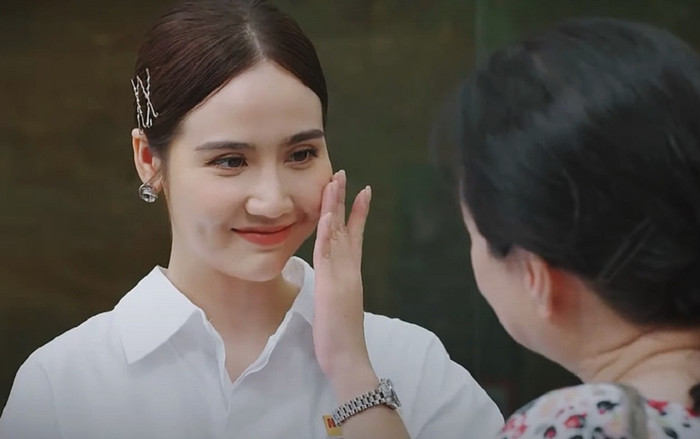 Cùng là hot girl đi diễn: Huyền Lizzie ghi dấu với Thương Ngày Nắng Về, người này vẫn cần cố gắng Ảnh 2