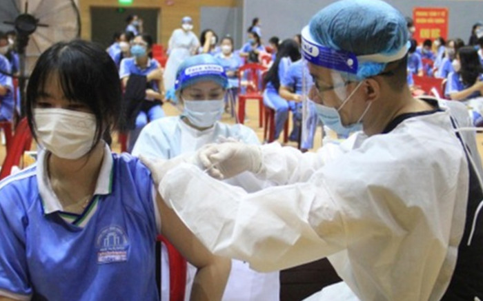 Đà Nẵng nói gì trước thông tin 'buộc trẻ từ 5-12 tuổi tiêm vắc xin để được đến trường'? Ảnh 2