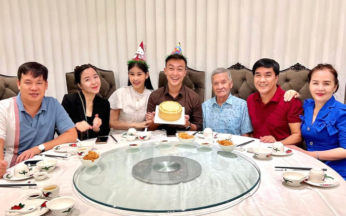 Mối quan hệ giữa Lê Âu Ngân Anh và gia đình chồng tương lai ra sao? Ảnh 2