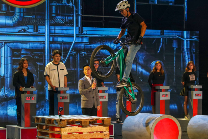 Hình ảnh học trò của Anh Tú