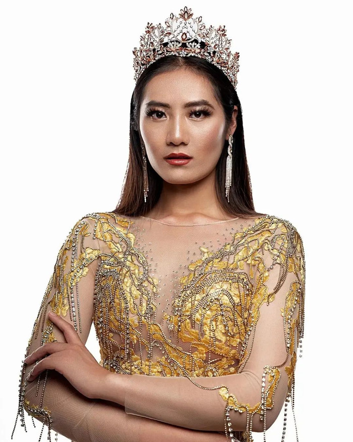 Góc hài hước: Thí sinh Miss Universe Canada sẽ đại diện Trung Quốc tham dự Miss Grand International Ảnh 1