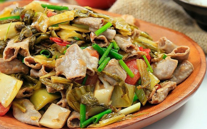 Drama 'lòng xào dưa 30k' nghi vấn cặp bồ: Cô giáo xin nghỉ việc vì sốc tâm lý Ảnh 2