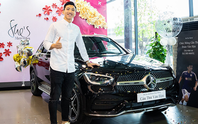 Đoàn Văn Hậu giàu đến cỡ nào ở tuổi 23? Ảnh 2