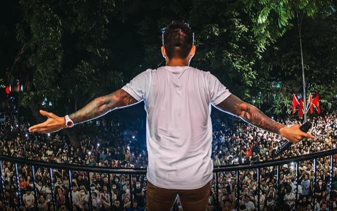 Tuấn Hưng tự nhận 'cái thời của mình hết rồi', tiết lộ lí do tổ chức đêm nhạc miễn phí Ảnh 2