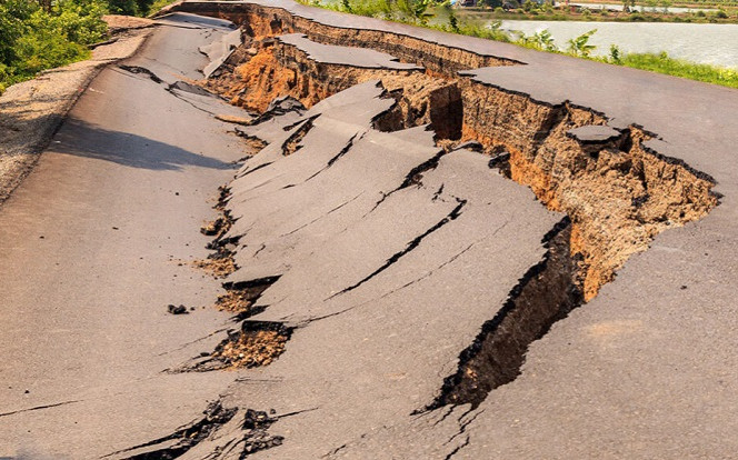 Một buổi chiều Kon Tum xảy ra 3 trận động đất, cảnh báo cấp độ rủi ro thiên tai cấp 1 Ảnh 2