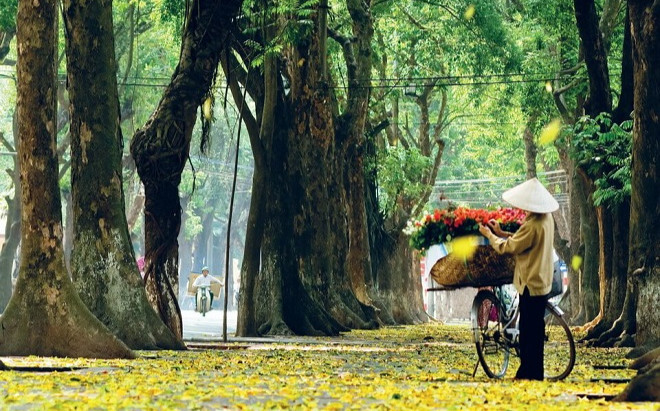 Hà Nội lọt top 12 điểm đến thú vị nhất thế giới vào mùa thu 2022 Ảnh 2