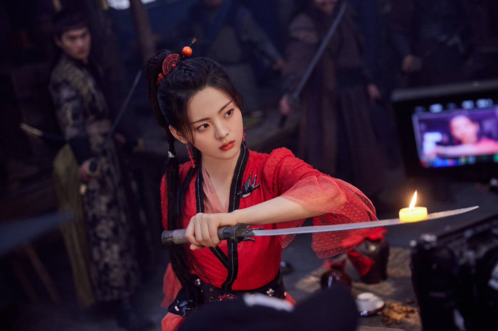 Diễn xuất của Dương Siêu Việt trong Luận Anh Hùng Ai Xứng Anh Hùng vấp phải nhiều lời chê bai.&nbsp;