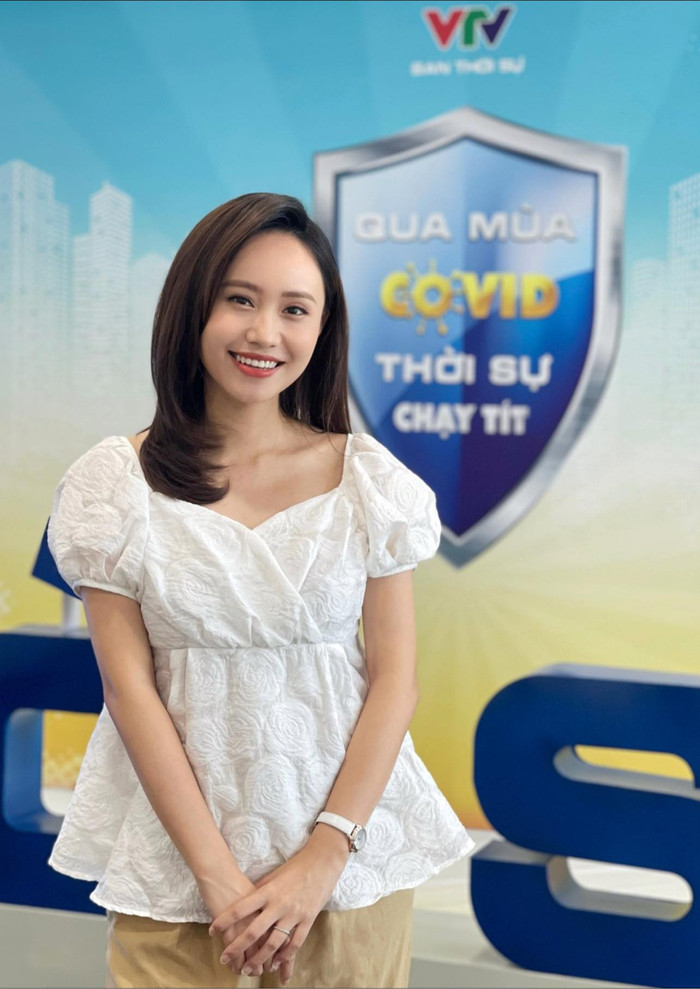 Phanh Lee, Karen Nguyễn và những bà bầu showbiz cận này lâm bồn vẫn đẹp quyến rũ Ảnh 25