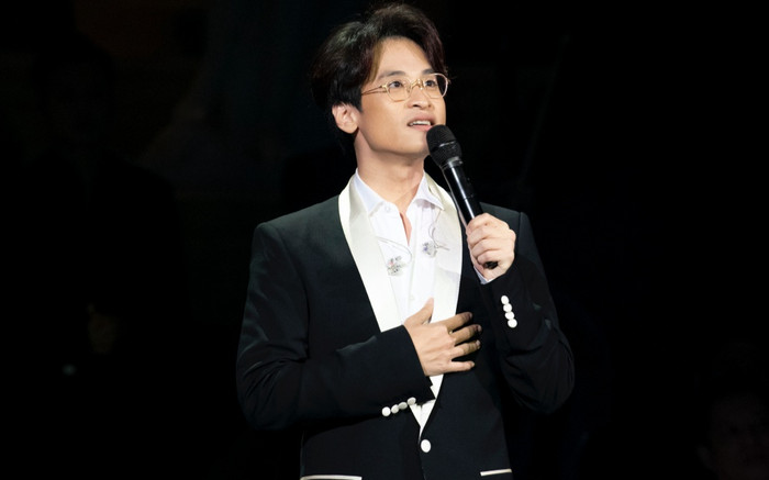 Bị fan ngăn cấm không cho lấy vợ, Hà Anh Tuấn phản ứng ra sao? Ảnh 2