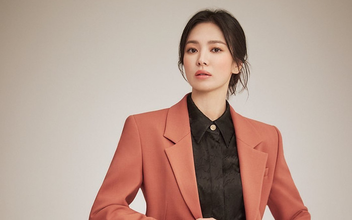 Netizen chỉ ra nguyên nhân khiến Song Hye Kyo bị dính phốt 'cắm sừng': Là con cờ truyền thông? Ảnh 2
