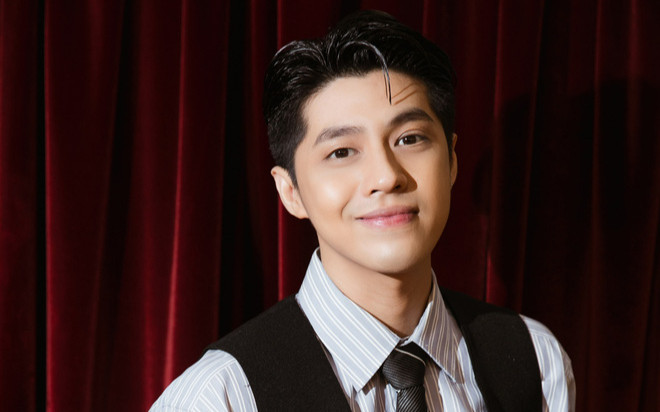 Bị quay lén, nhan sắc 'soái ca' chấp cam thường của Noo Phước Thịnh khiến hội chị em mê mệt Ảnh 2