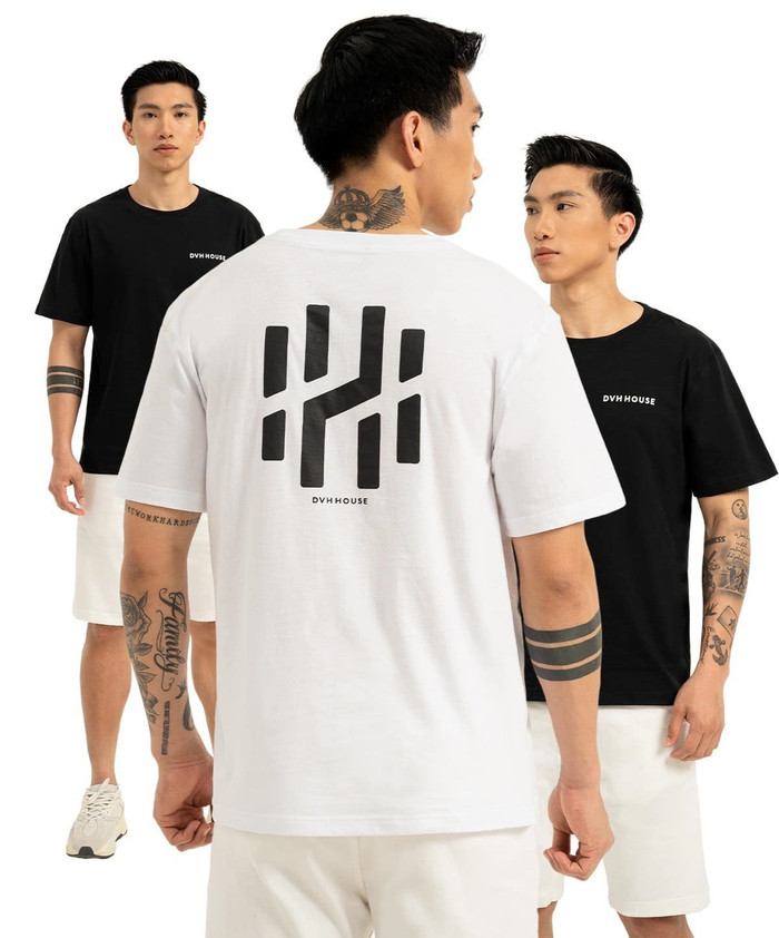 Phía sau gáy của Đoàn Văn Hậu cũng có hình xăm. Đoàn Văn Hậu đích thực là cầu thủ xăm trổ số 1 của tuyển Việt Nam. Ảnh:FBNV