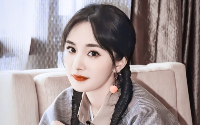 Dương Mịch 5 lần 7 lượt bị người qua đường nhận nhầm với diễn viên khác và phản ứng cực bất ngờ sau đó Ảnh 2