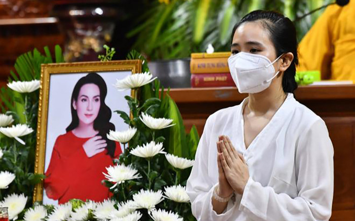 Con nuôi Phi Nhung thực hiện tâm nguyện còn dang dở của cố ca sĩ Ảnh 2