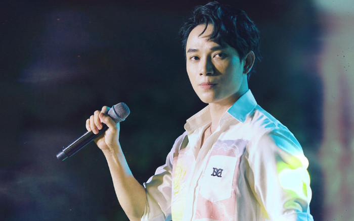 Có thể bạn chưa biết: Đây là lý do vì sao Trúc Nhân luôn bị 'cướp mic' mỗi khi hát trên sân khấu? Ảnh 2