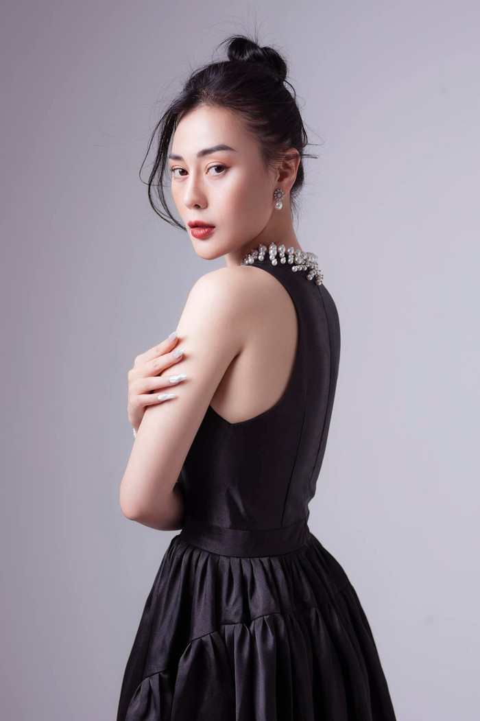 Chuyện tình giữa cô và Shark Binh đang nhận được sự quan tâm nồng nhiệt từ phía giới truyền thông lẫn đông đảo khán giả