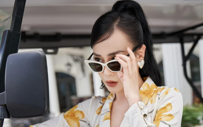 Phương Oanh khoe ảnh bên xế hộp, Shark Bình bất ngờ bị netizen 'réo tên' Ảnh 2