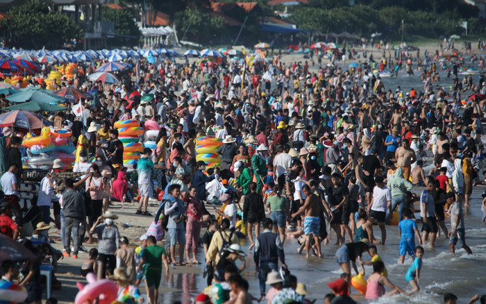 Nghỉ lễ 2/9, 5 trẻ bị lạc khi cùng gia đình đi du lịch Vũng Tàu Ảnh 2