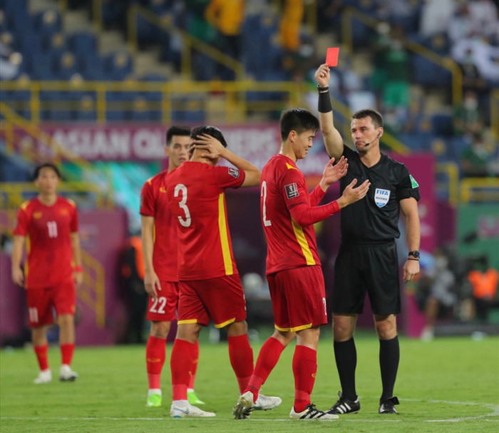 Duy Mạnh cần thay đổi để tránh ảnh hưởng tuyển Việt Nam. Ảnh: AFC