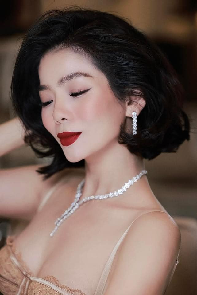 Lệ Quyên đã chia sẻ quan điểm về chuyện tình yêu. 