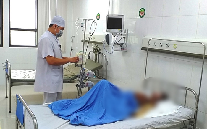 Bệnh nhi bị bỏng 60% cơ thể được cấp cứu thành công Ảnh 2