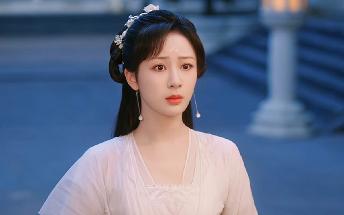 Trầm Vụn Hương Phai nối tiếp chuỗi thành tích thảm hại, Dương Tử hết thời 'vượng nam chính' Ảnh 2