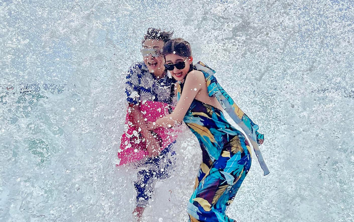 Lê Âu Ngân Anh tình tứ tay trong tay cùng chồng sắp cưới ở Quy Nhơn Ảnh 2