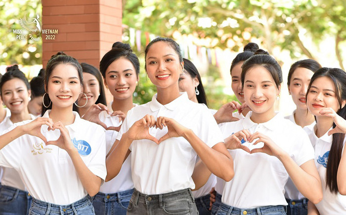 Bị phạt 55 triệu đồng, ban tổ chức Miss Peace Vietnam lên tiếng: 'Không biết có quy định này' Ảnh 2