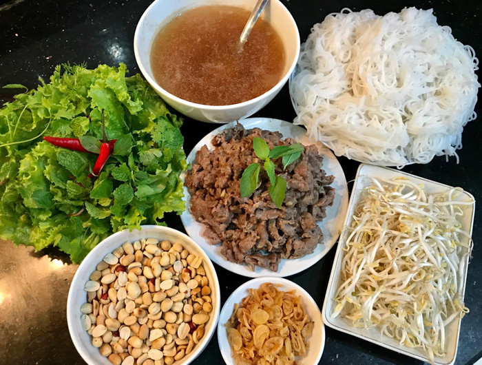 Bún bò Nam Bộ ngon khó cưỡng cho những ngày 'ngán cơm' Ảnh 4