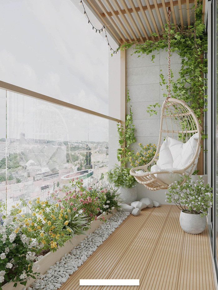 Góc lô gia xinh xắn tại nhà Huyền Lizzie. 