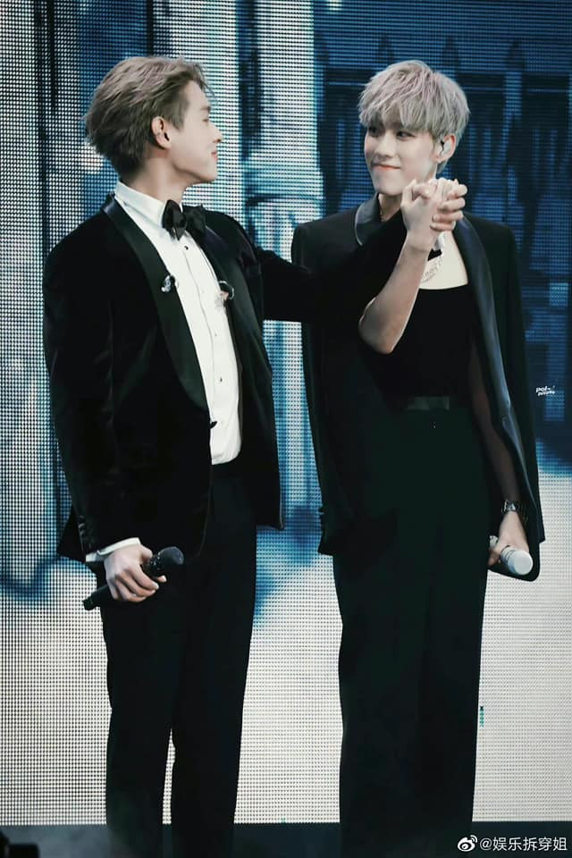 Một cặp đôi nam - nam vượt Tiêu Chiến - Vương Nhất Bác vì cứ đứng cạnh nhau là thấy tình Ảnh 4