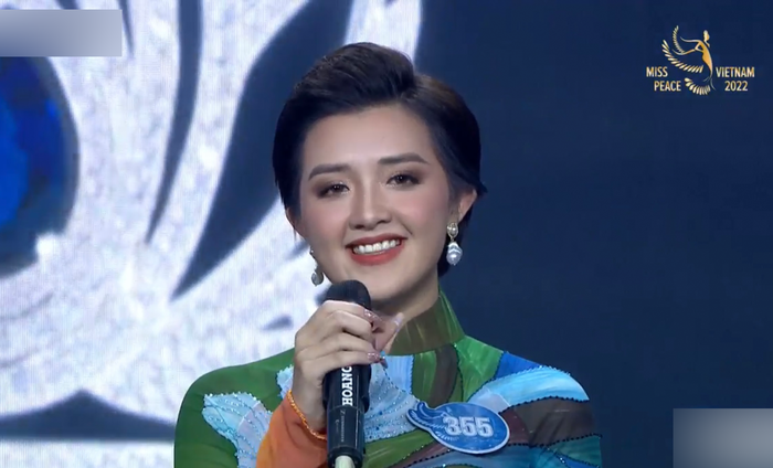 Màn ứng xử 'nuốt mic' của Top 3 Miss Peace Vietnam: Cuộc thi không hề 'chợ' như tin đồn Ảnh 3