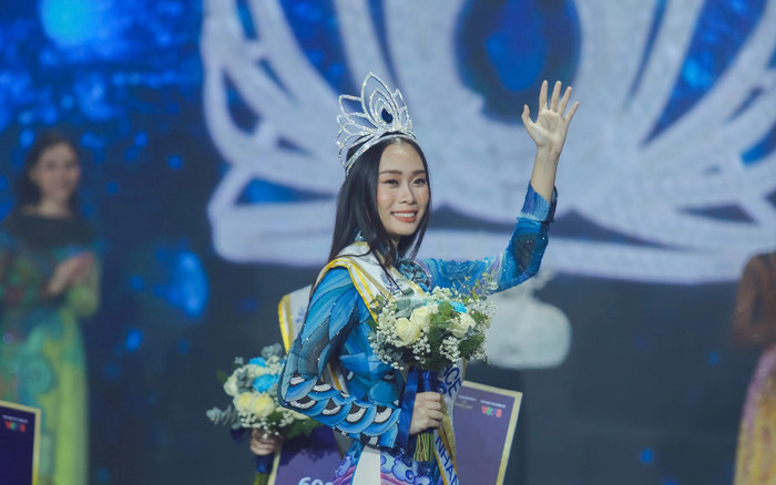 Học vấn đỉnh cao của 'Miss Peace Vietnam 2022' Trần Thị Ban Mai Ảnh 2