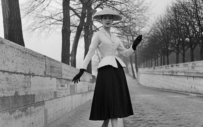 New Look của Dior - Dấu ấn thời trang hậu chiến làm thay đổi làng mốt toàn cầu Ảnh 2