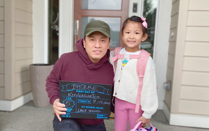 Lam Trường 'mắt đỏ hoe' khi đưa con gái đi học mẫu giáo bên Mỹ Ảnh 2