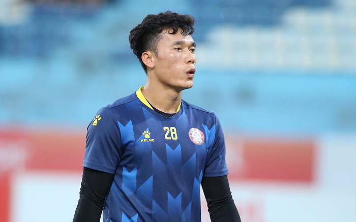 Thủ môn Bùi Tiến Dũng chưa biết mùi chiến thắng ở V.League 2022 Ảnh 2