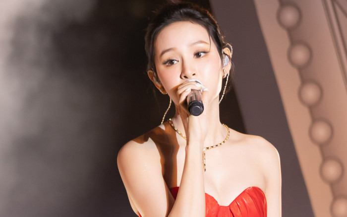 Trở lại showbiz chưa bao lâu, Hiền Hồ đã mất bản hit trăm triệu view vào tay người khác? Ảnh 2