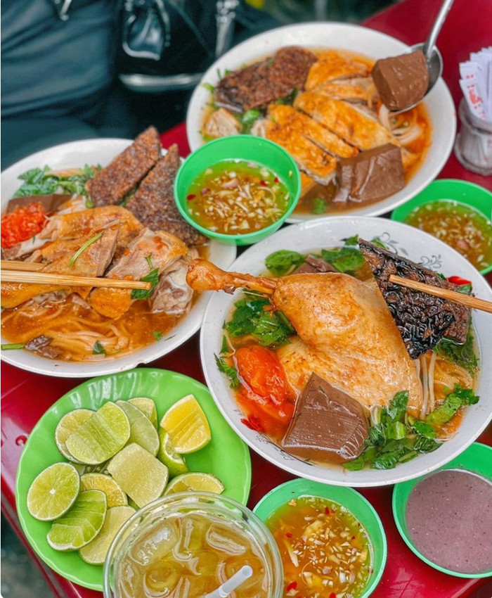 Đủ kiểu bún riêu ở Sài Gòn nghĩ đến là thèm Ảnh 5