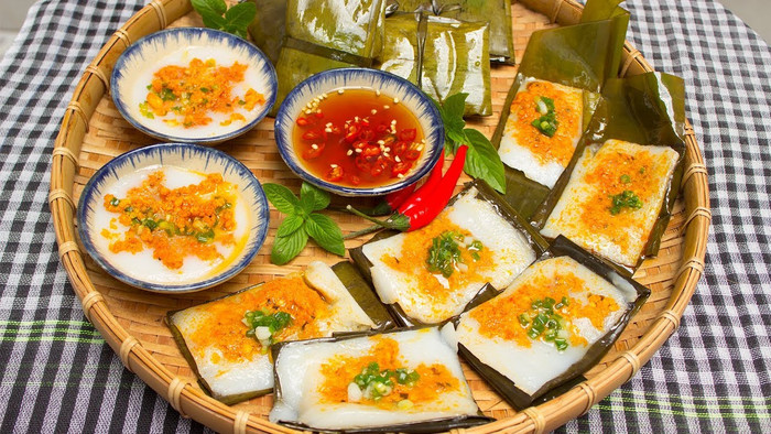 Không chỉ có bún bò, đến Huế phải thưởng thức những món bánh nổi tiếng này Ảnh 3