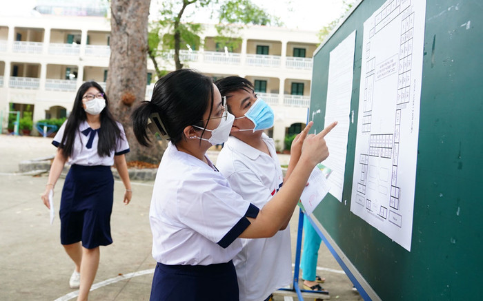 30 ngành học có điểm chuẩn biến động mạnh nhất năm 2022 Ảnh 2